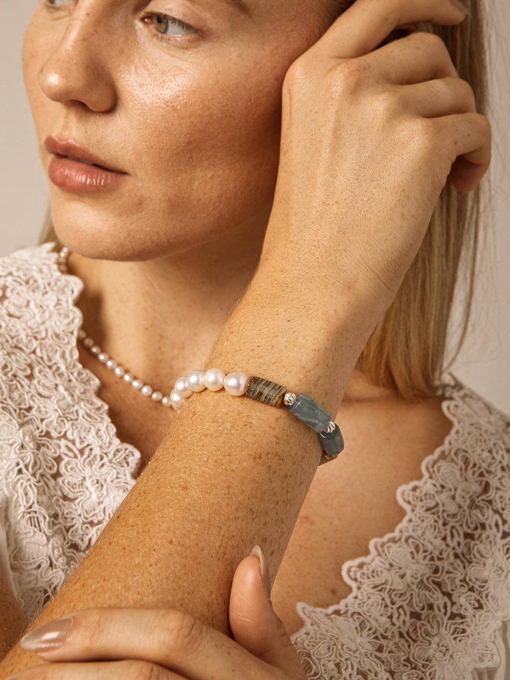 Blue Calcite & Freshwater Pearl Bracelet – alternate view 2